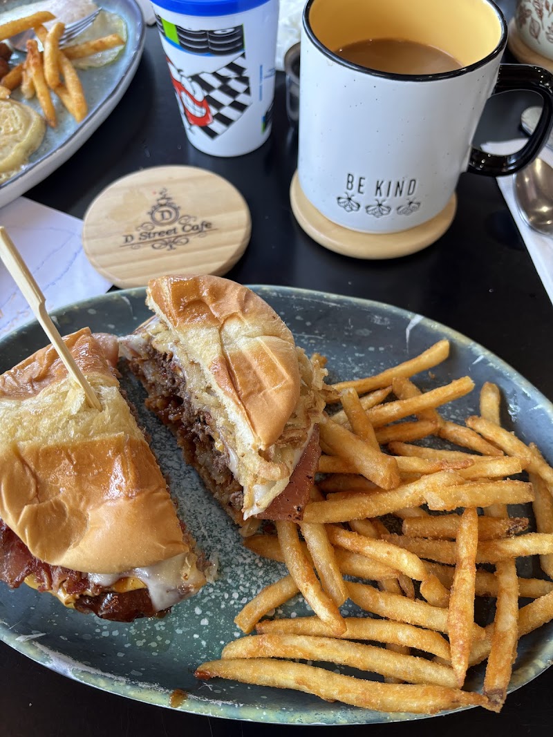 D Street Cafe photo 3