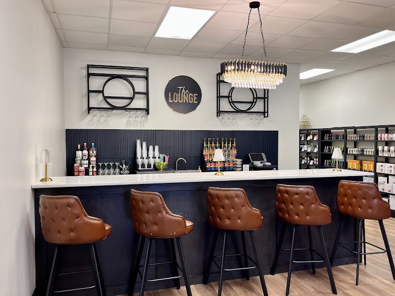 Ollie Birch Boutique + Lounge photo 2