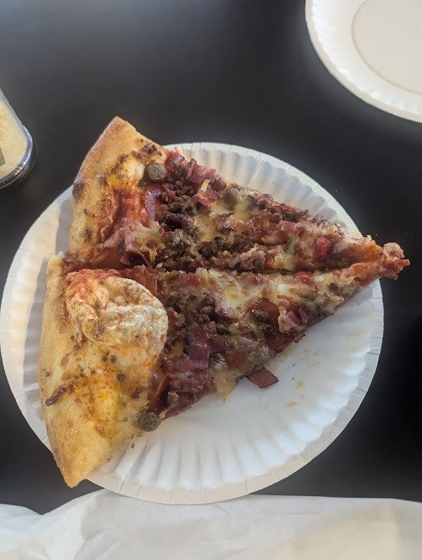 Photo by Cristobal Maximus