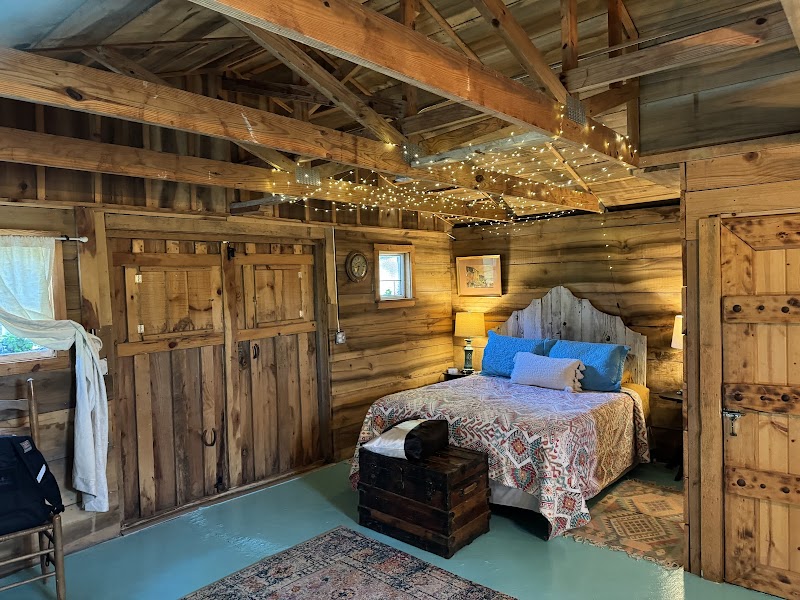 Seventy-Four Ranch B & B - Photo 1
