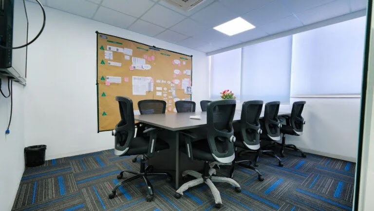 TRIOS Coworking space - Viman Nagar - Lalwani House