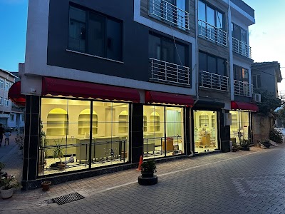 Aşutlar - Kafe