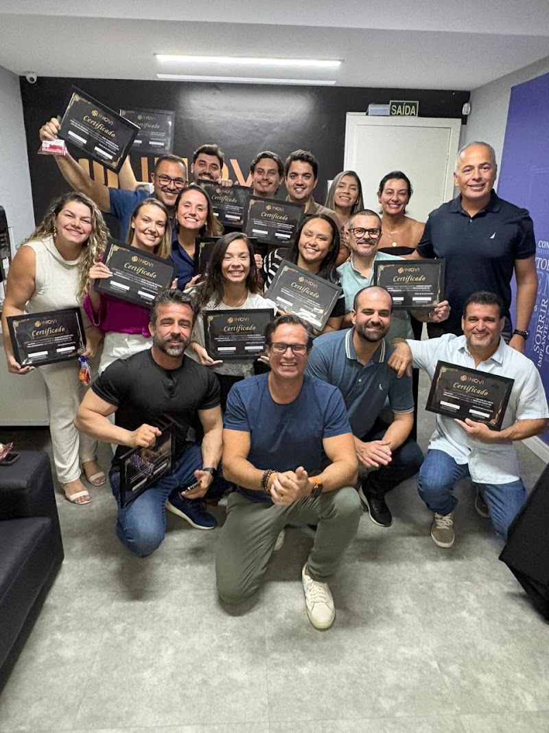 Inovi - Instituto de Odontologia