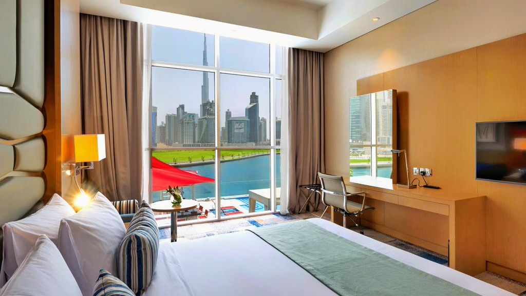 Canal Central Hotel Business Bay Dubai 2