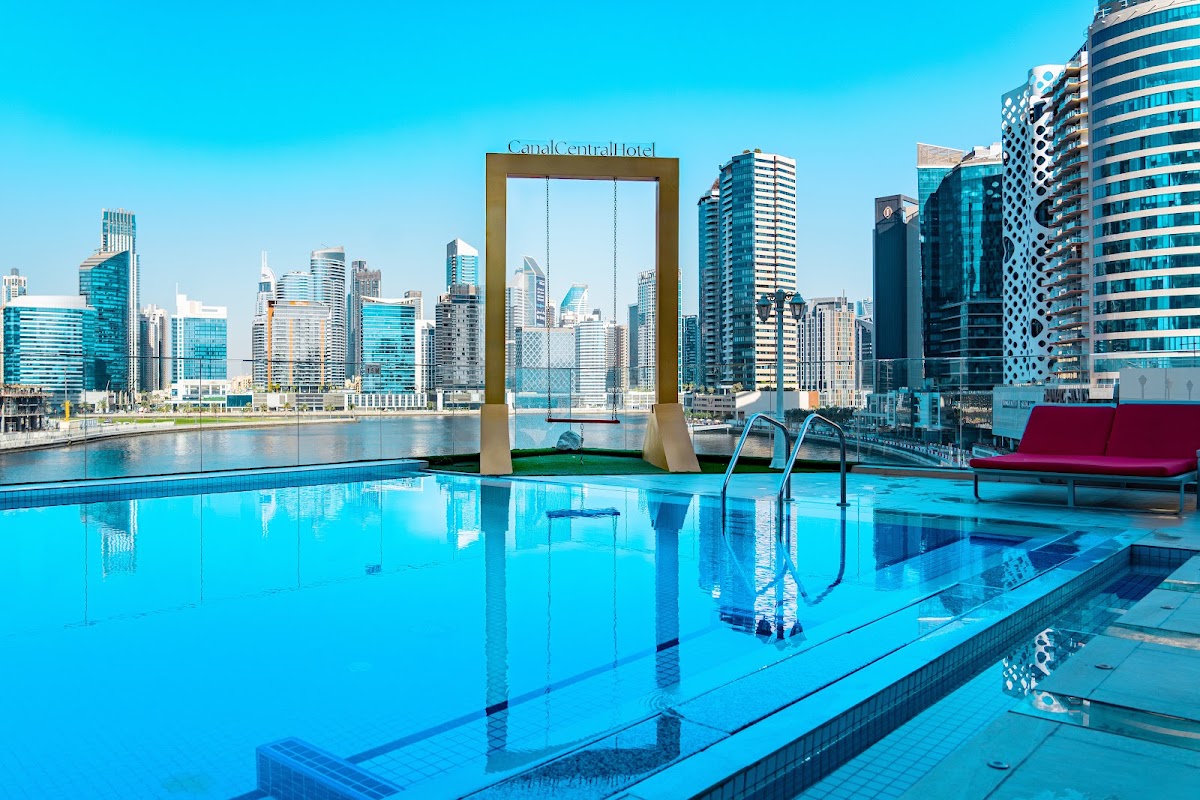 Canal Central Hotel Business Bay Dubai 5
