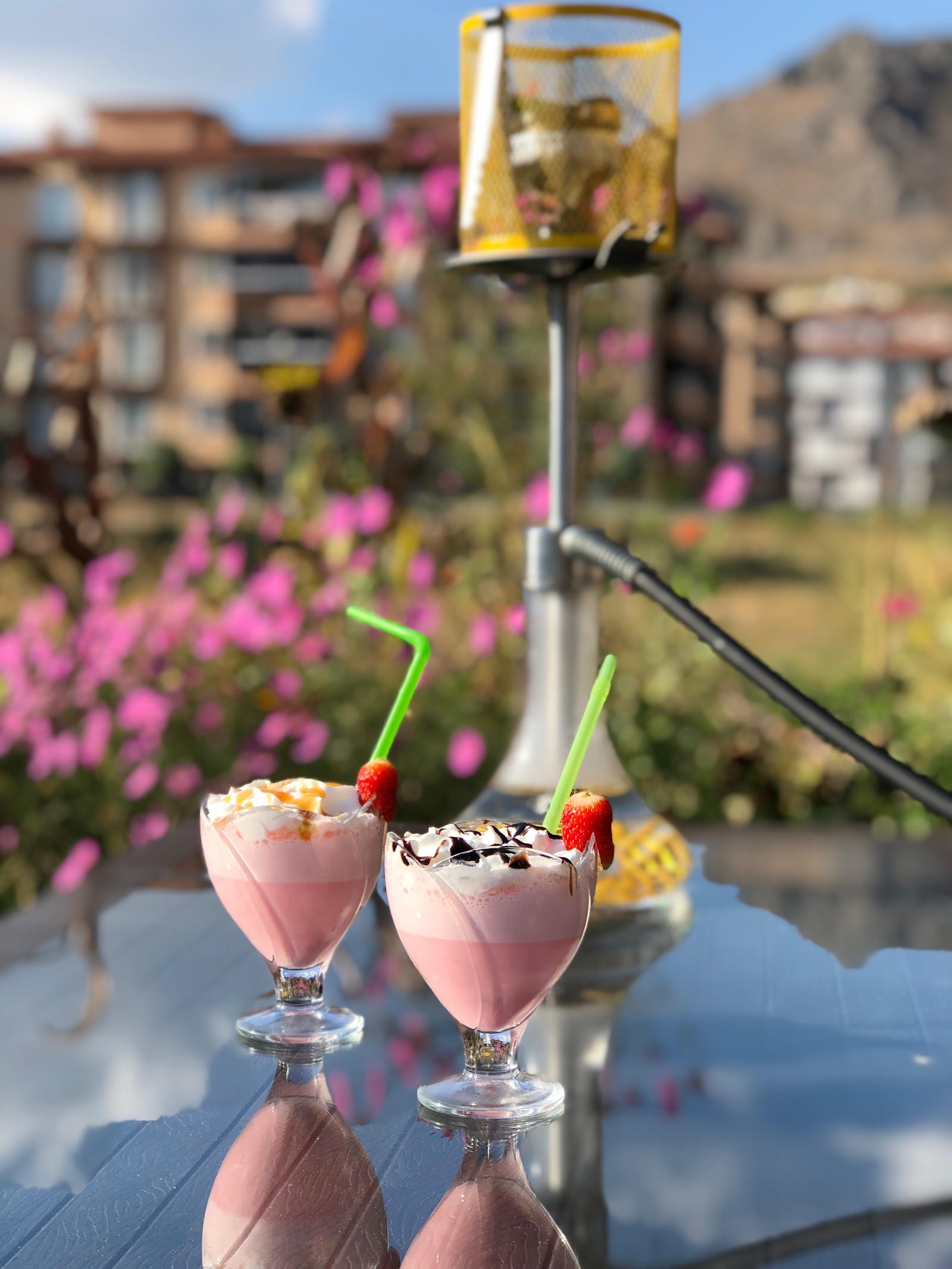 ROKA HOOKAH&GARDEN mekanı