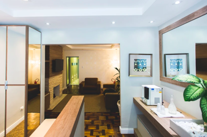 MA Implantodontia - Prof. Dr. Marco Aurélio - Implante de Dente em Curitiba - foto 2