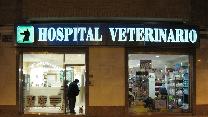 Hospital Veterinario Cruz Cubierta