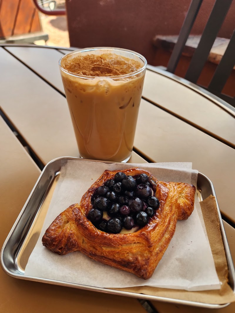 Layla's Bakery-Cafe photo 3