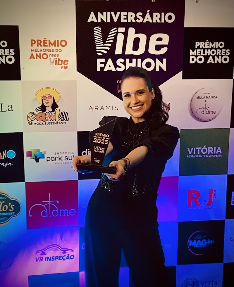 Claudia Pravato Odontologia | Implantes e Próteses - foto 3