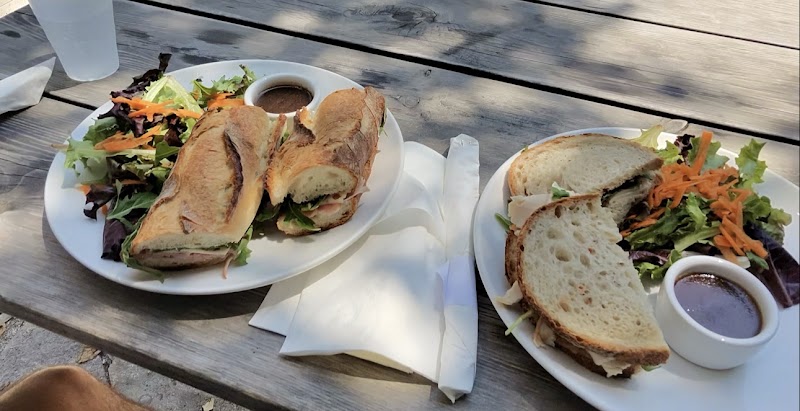 Plein Air Cafe photo 2