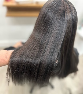 Kira Jane Luxury Hair Studio photo 3