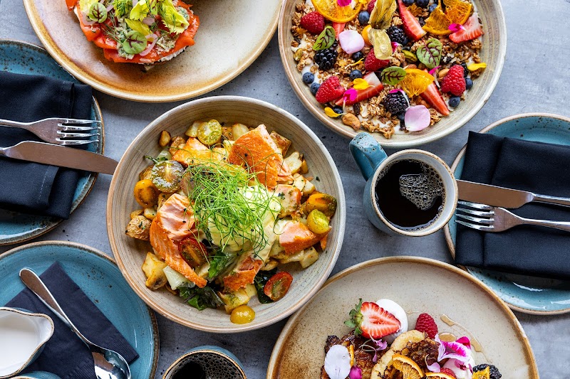 LURE Restaurant & Bar photo 2