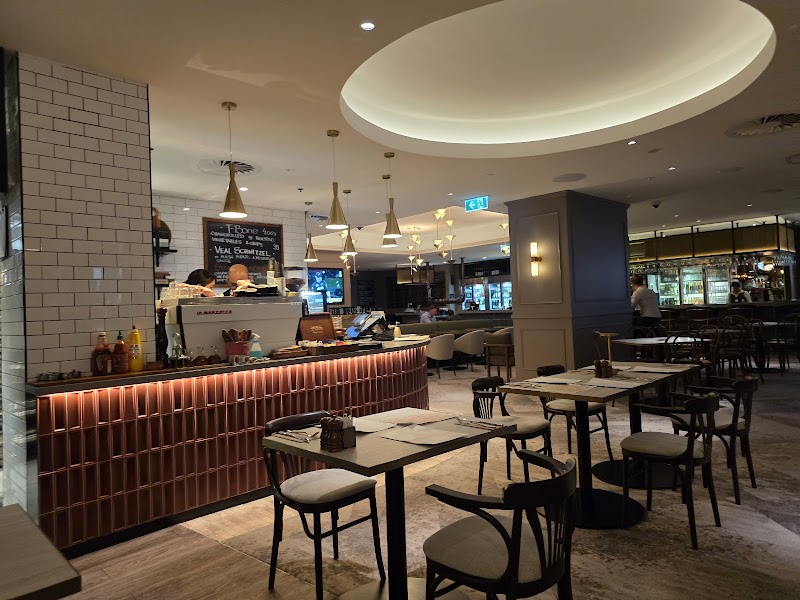 Meza Bar and Grill photo 8