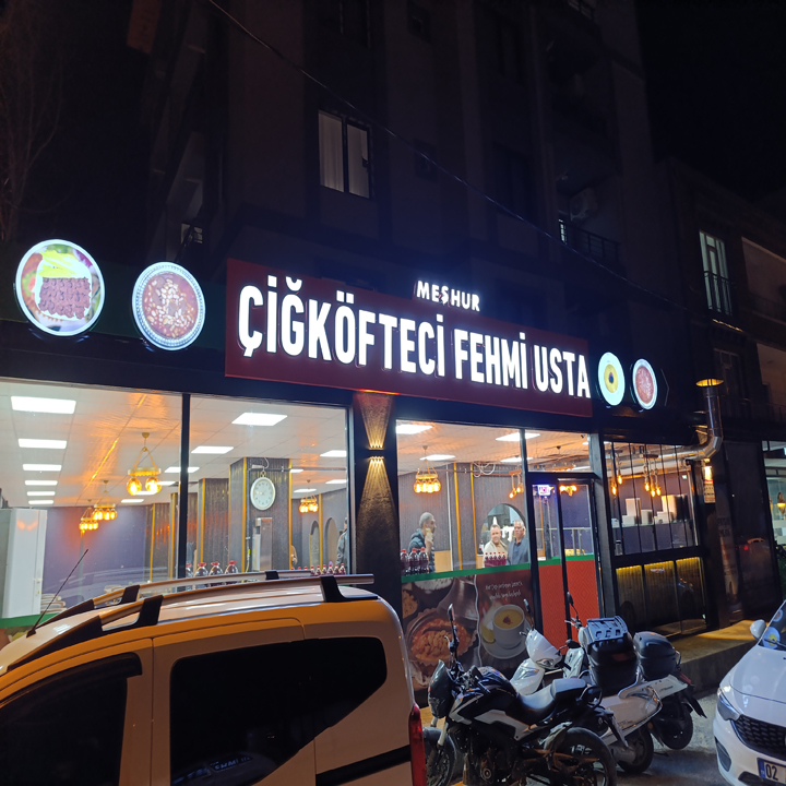 Çiğköfteci Fehmi Usta ve Ev Yemekleri(Altınşehir Şube) mekanı