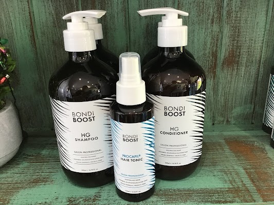 Lyn Dines Hair Salon