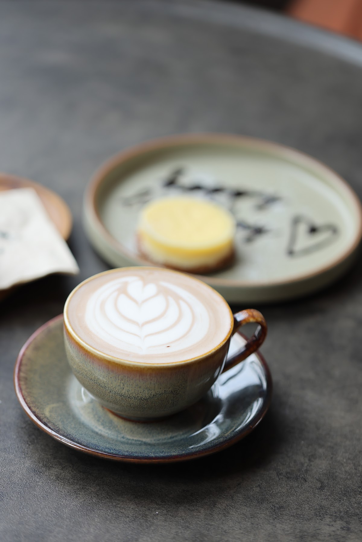 Ellipsis Cafe & Lounge photo 3