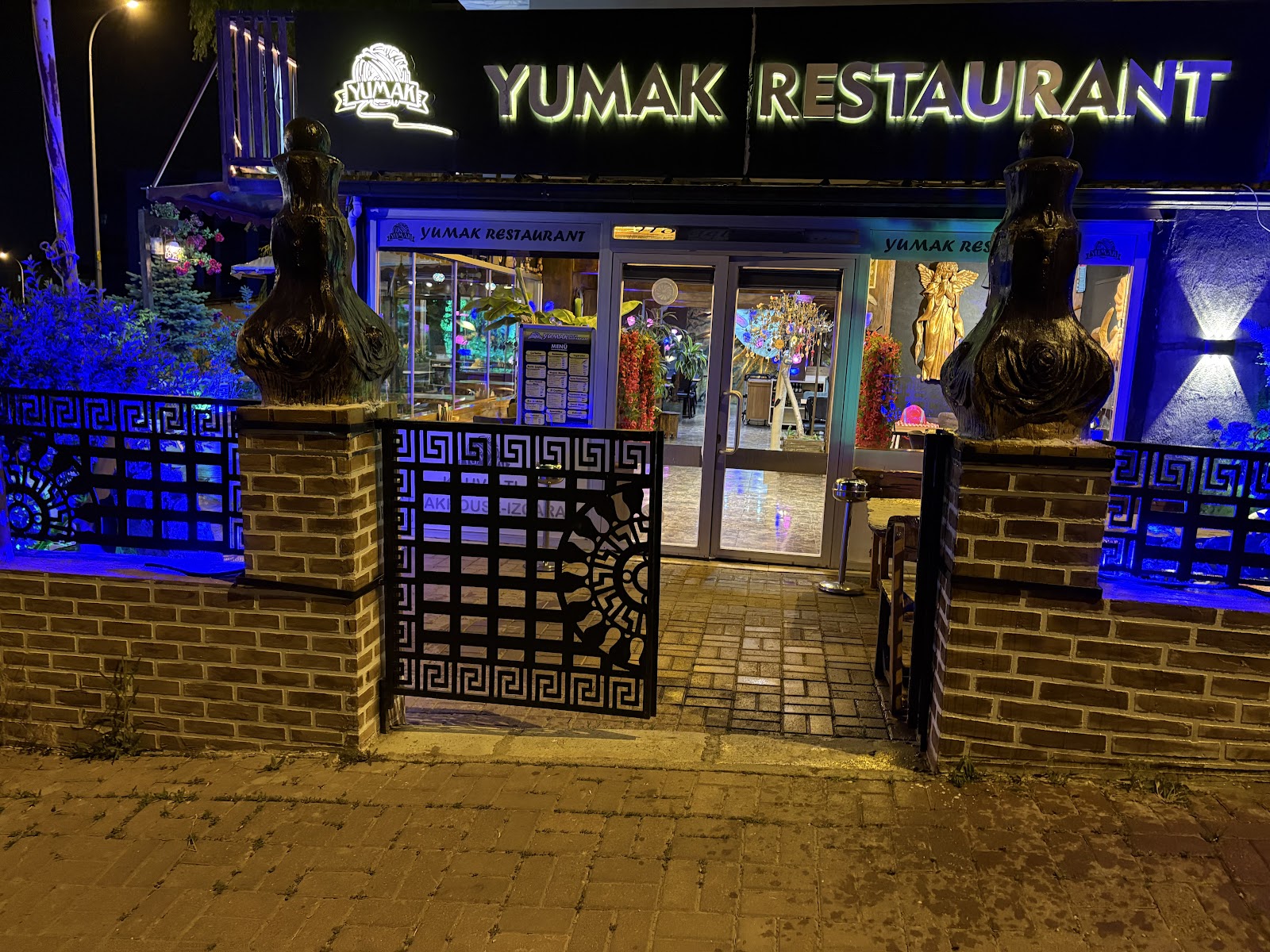 YUMAK RESTAURANT UŞAK mekanı