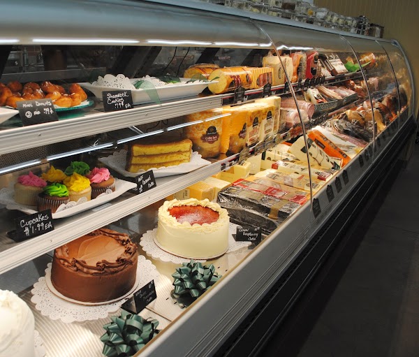 Photo by Paul's Fruit Market