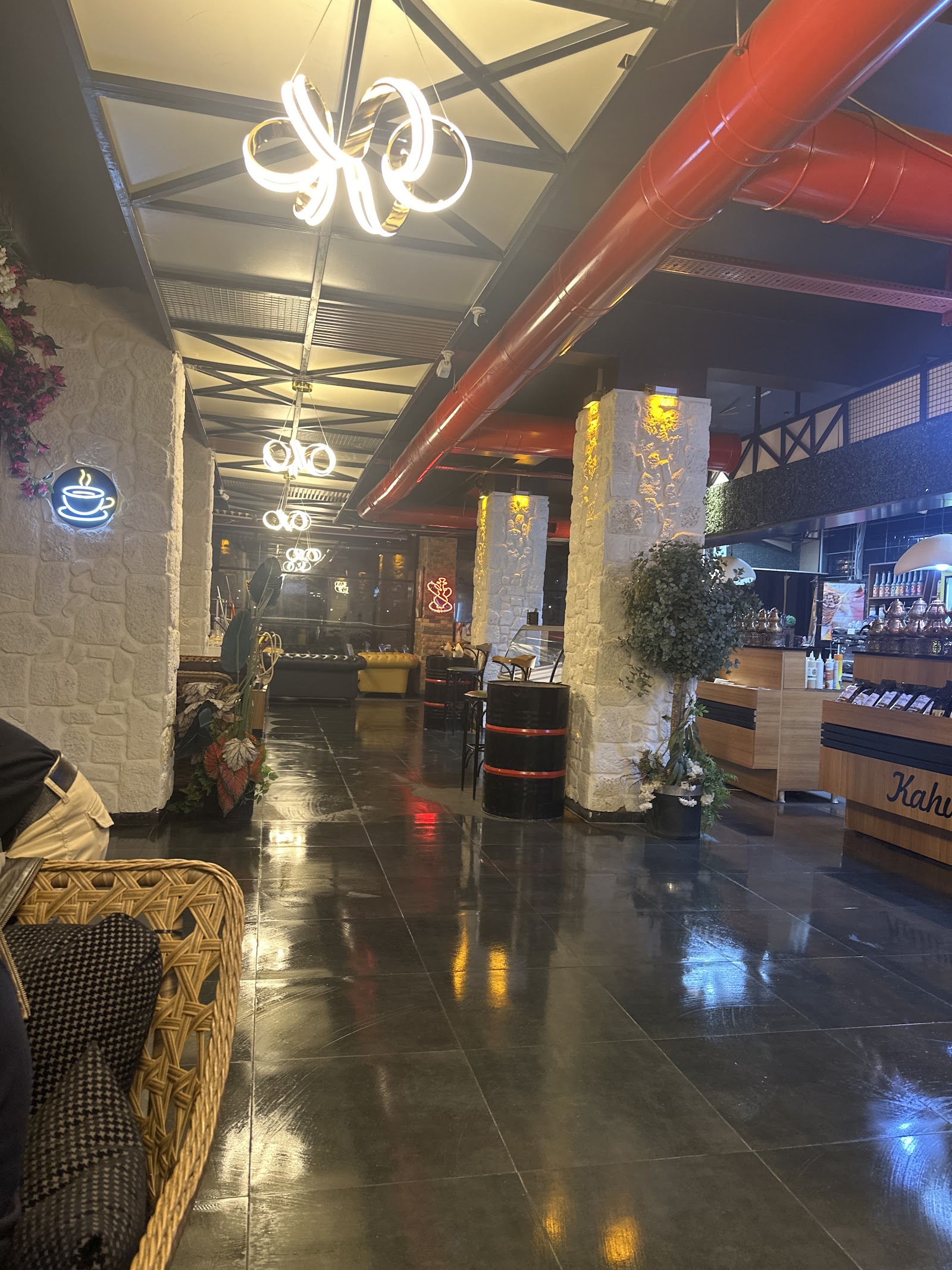 KAHVE DERYASI mekanı