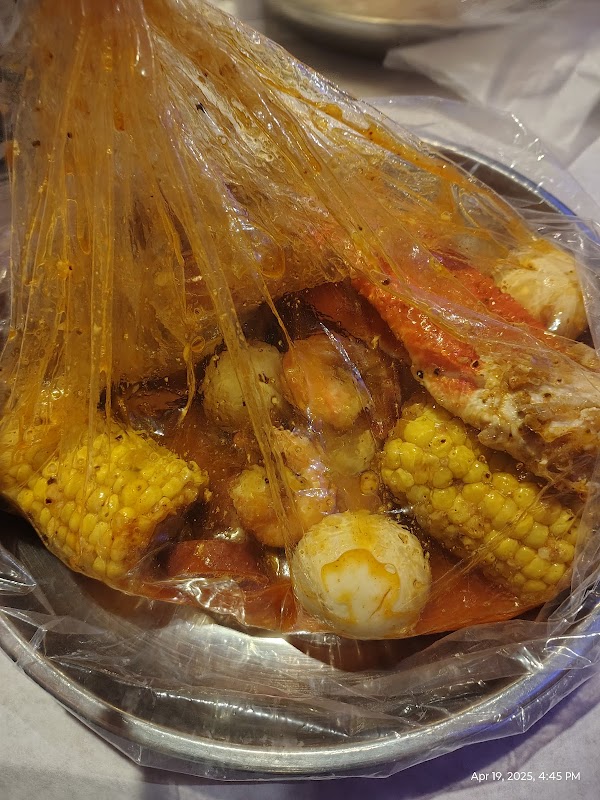 King Claw - Juicy Seafood & Bar photo 5