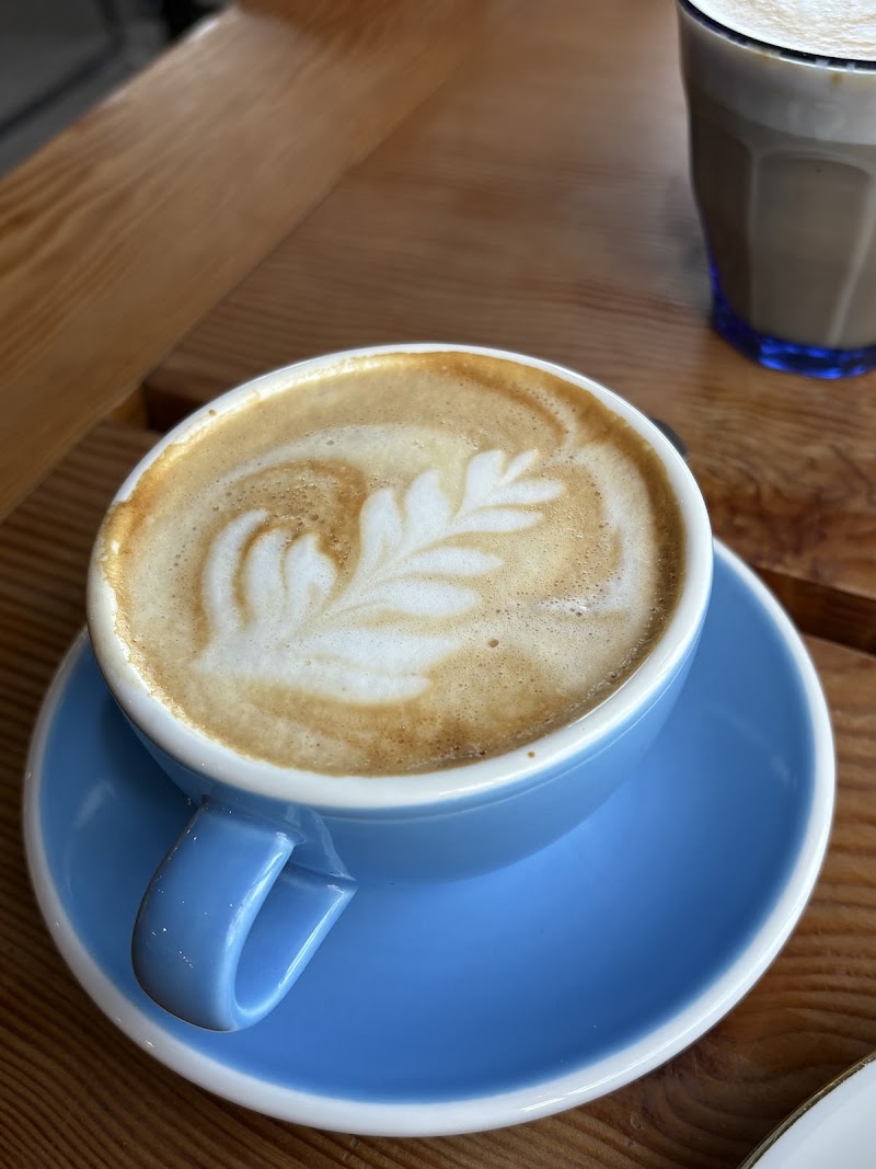 32 Lakes Cafe and Bakery photo 4
