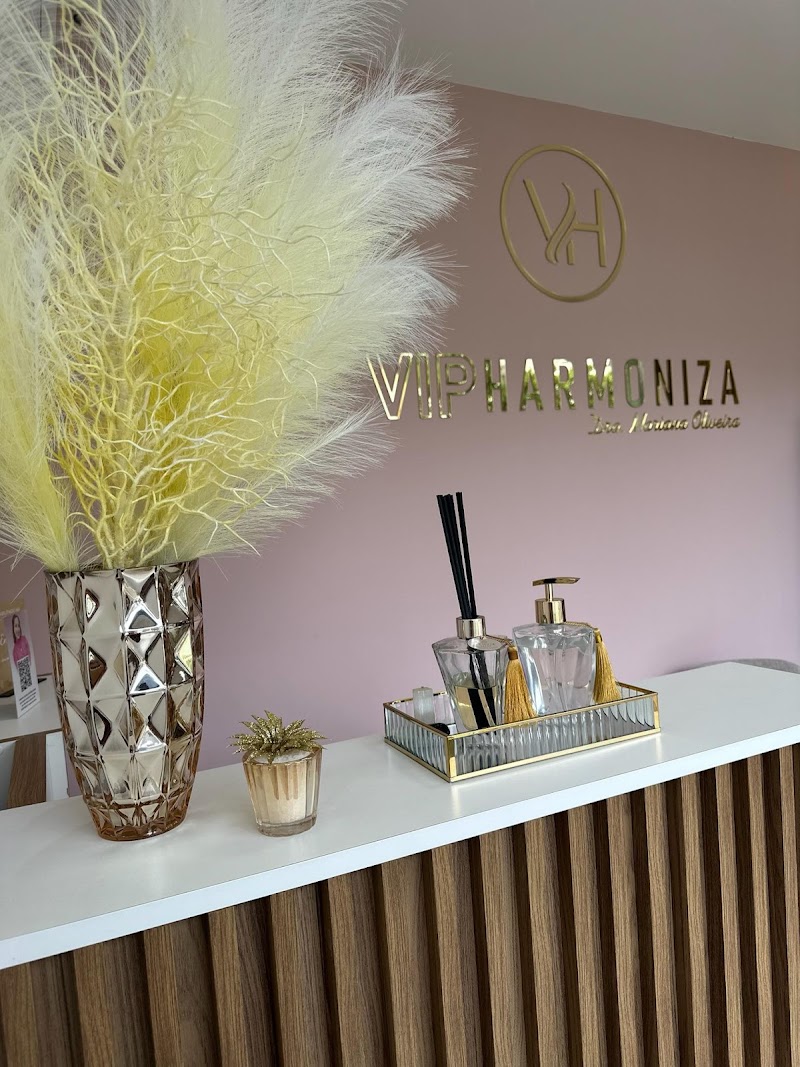 Implante Dentário/ Dentista - Vip Harmoniza Odontologia e Estética - foto 3