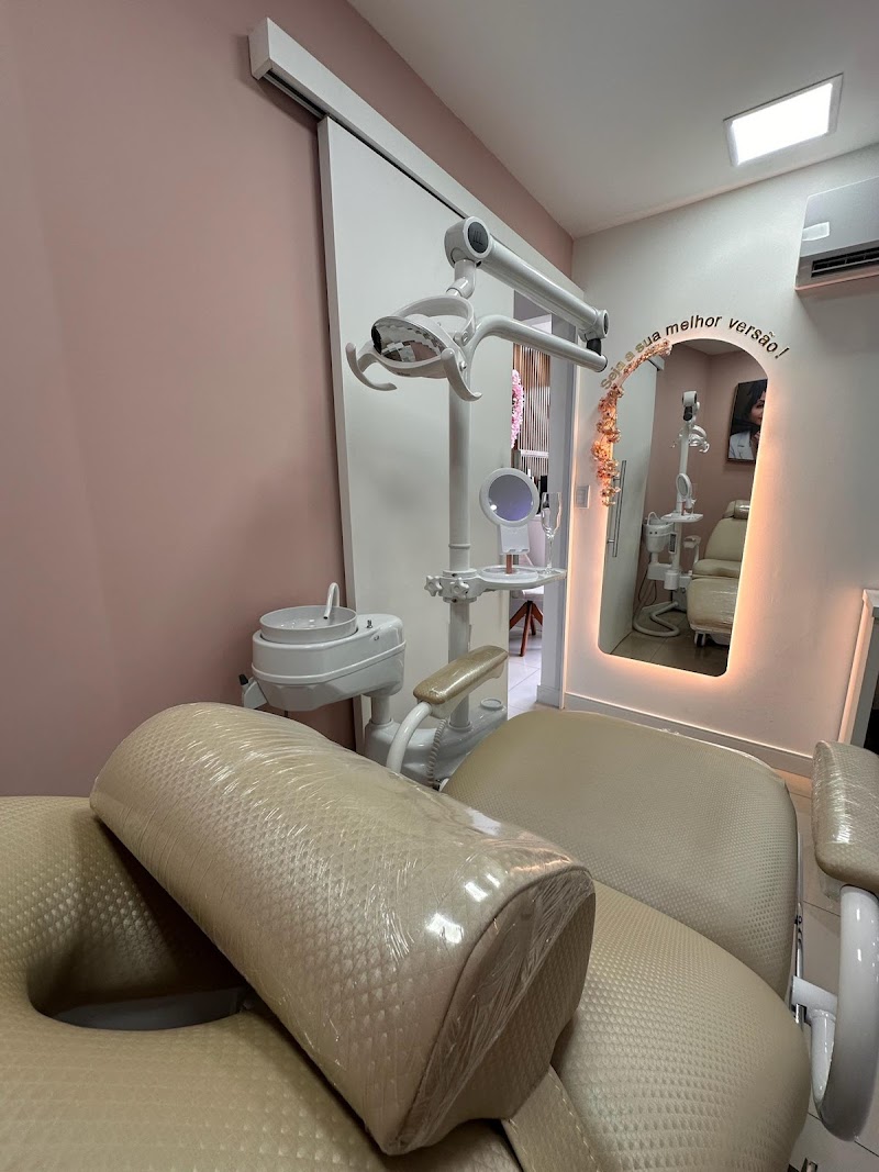 Implante Dentário/ Dentista - Vip Harmoniza Odontologia e Estética - foto 5