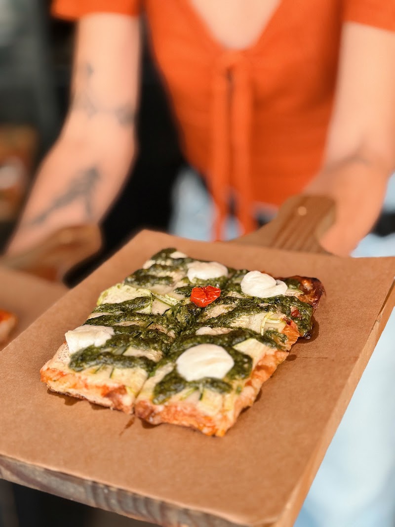 Foto de Lupo Nero - pizza al taglio