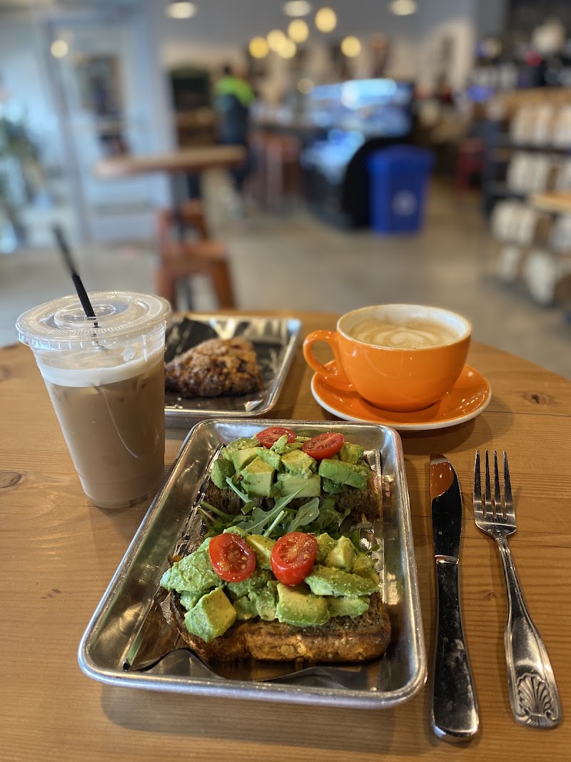 Mongo's Coffee Roastery & Lounge photo 2