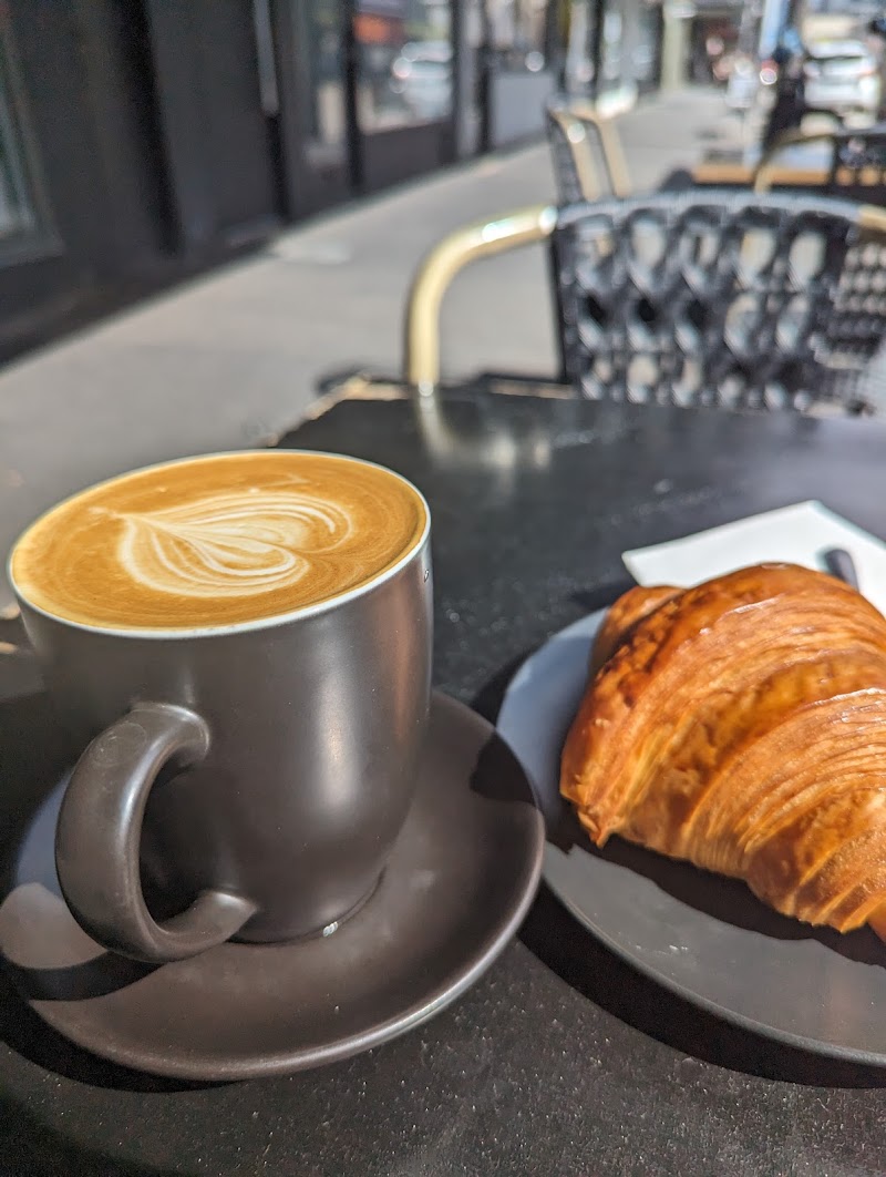 Little Frenchie & Co. photo 5