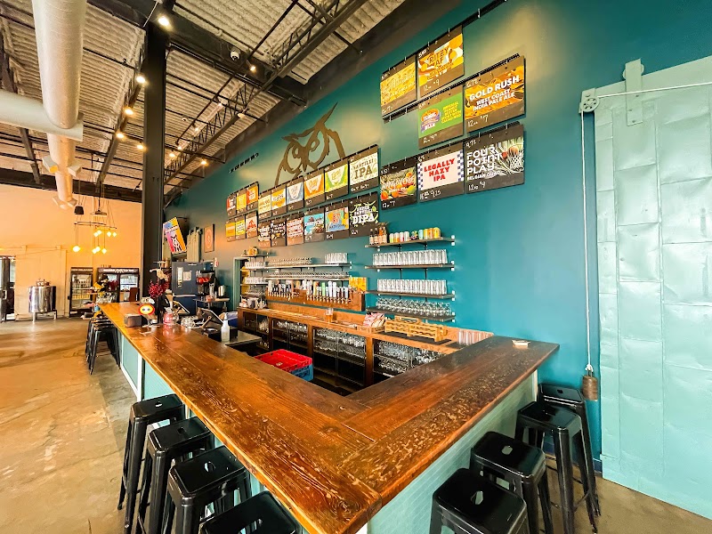 Night Shift Brewing - Everett photo 2