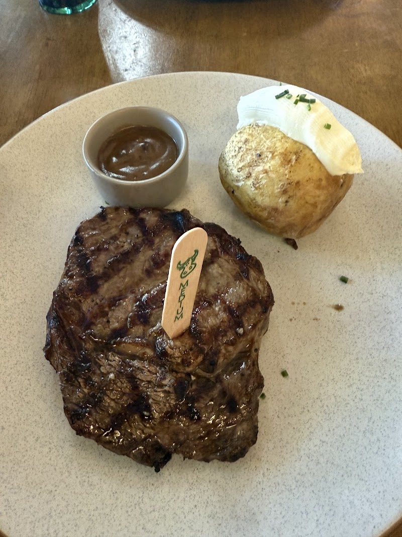 The Spotted Cow Hotel photo 4