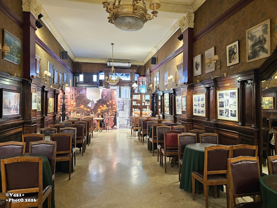 Café Tortoni fotoğraf 1