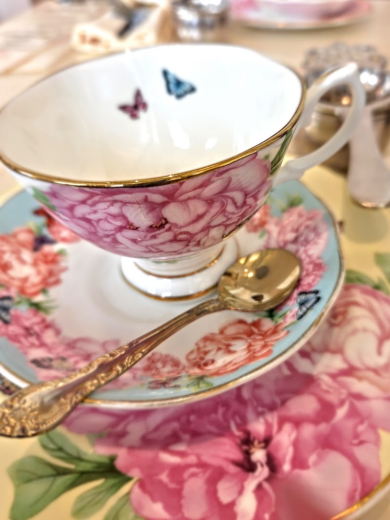 Lady Camellia photo 4