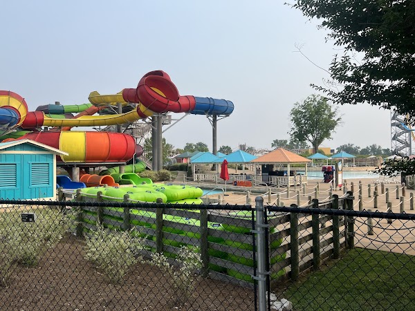 KY KINGDOM FOOD COURT exterior