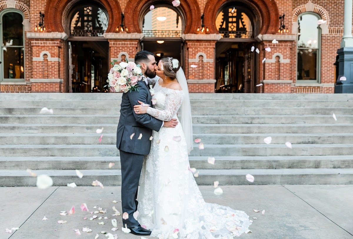 Breezin' Weddings: Google Places image 3