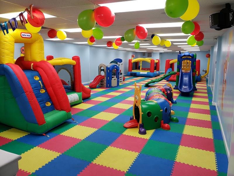 Tots Land - Private Playground & Party Room — Amusement Center in Chicago