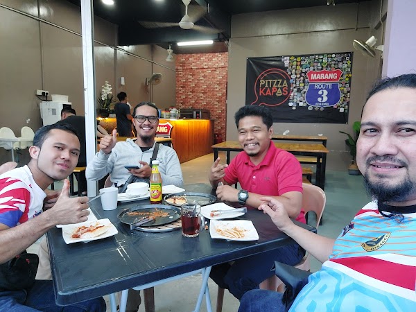 Pitzza Kapas Pizza Sedap Terengganu - Photo 1