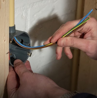 Bayrampaşa Elektrikçi 7/24 Servis - Elektrikçi