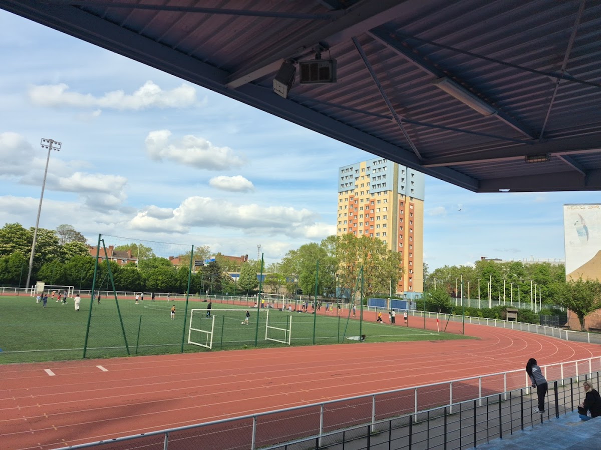 Stade des Poissonniers, vue extérieure