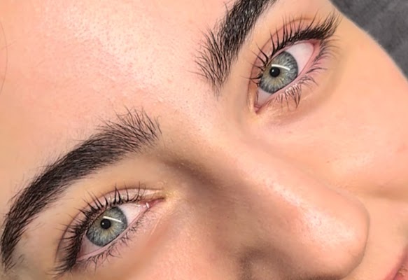 La'ssica Hair & Beauty