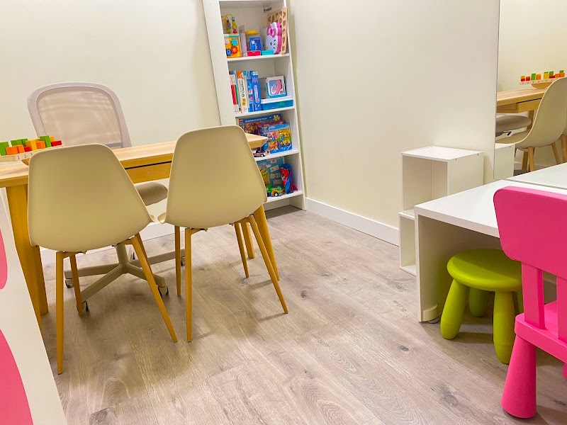 Logopedia y Terapias Infantiles Retiro - Anda Conmigo