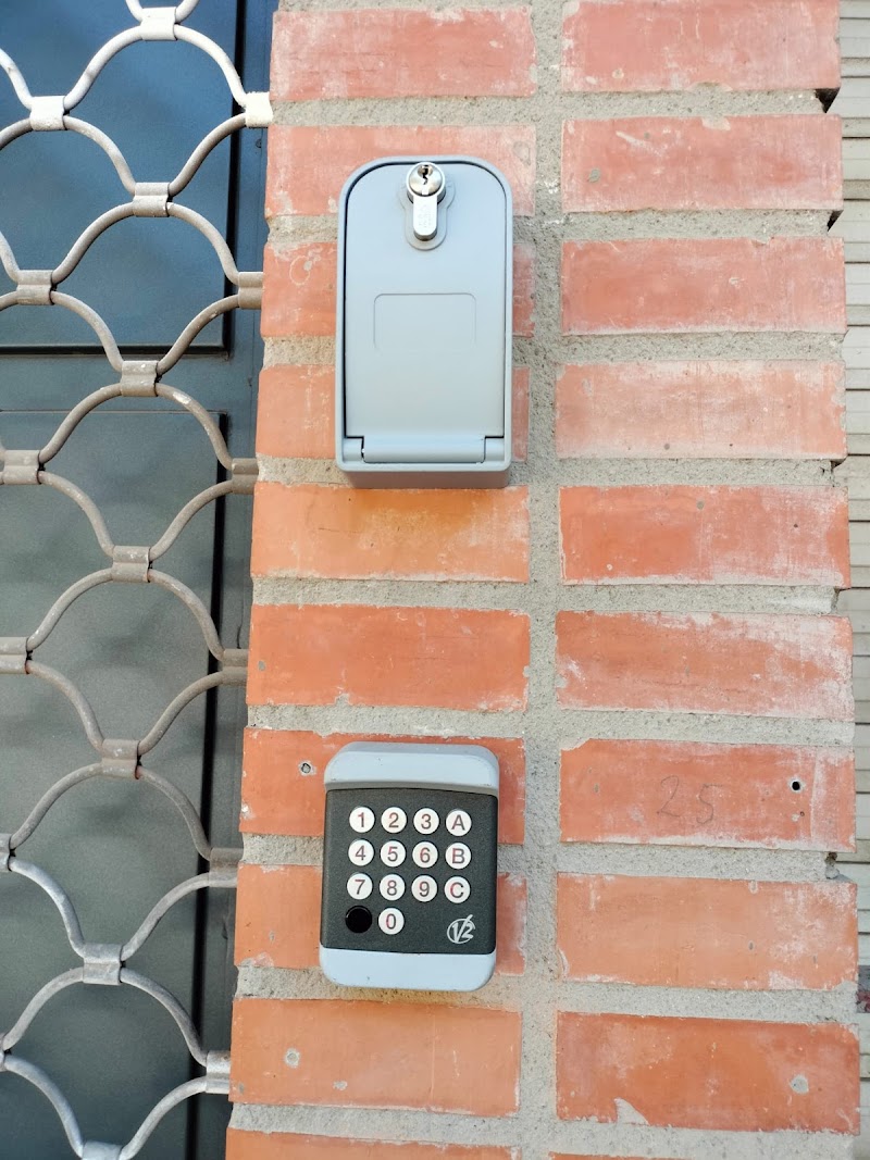 Trasteros Imperial CB en Carrer Joana Jugan, 3, 43002 Tarragona, España - Imagen 4