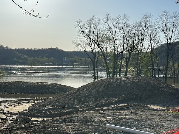 Photo by Paulette Meggoe