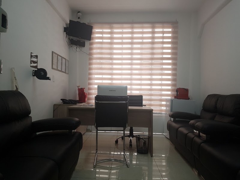 Clínica de Olhos Santos e Machado
