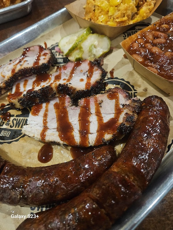 Swig & Swine Mount Pleasant photo 4