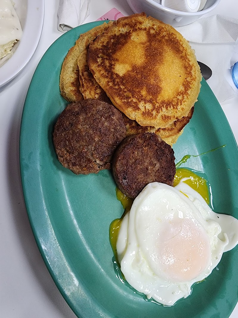 Kalin's Cafe photo 2