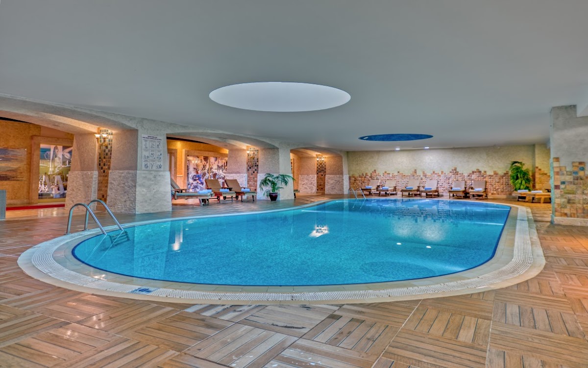 Porto Bello Hotel Resort & Spa