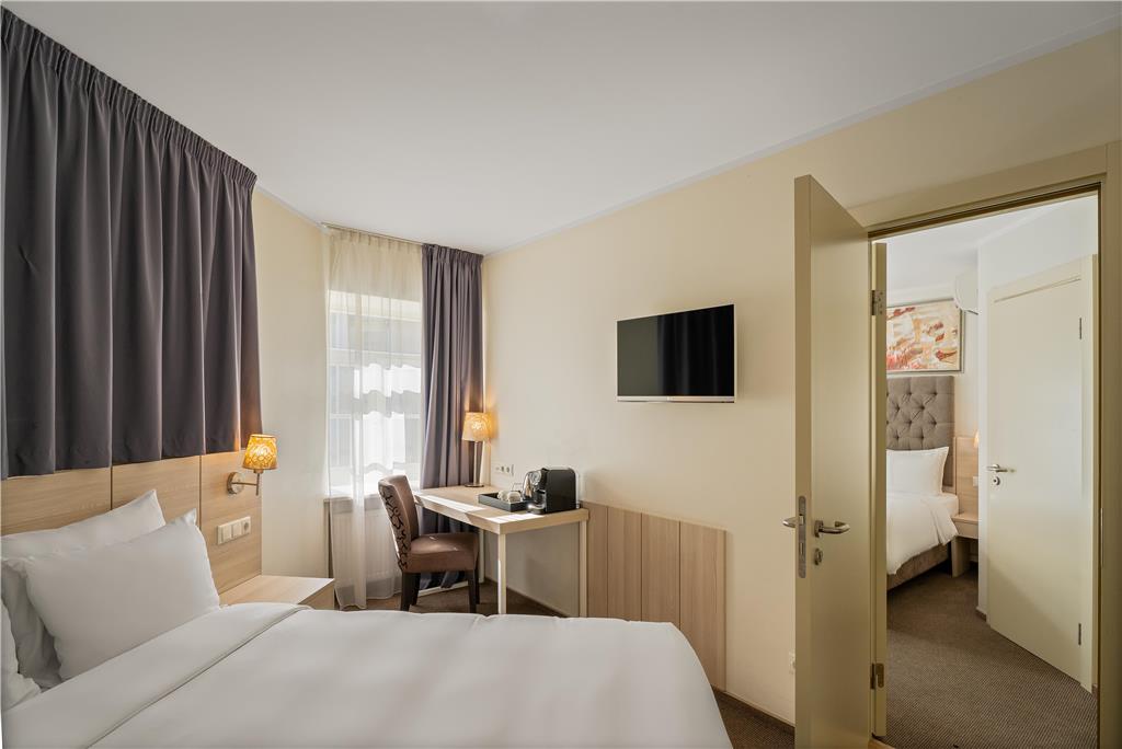 Radisson Hotel Old Town Riga, dog-friendly hotel, photo 4